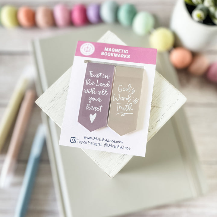 Magnetic Bookmarks ā Trust in the Lord/God's Word is Truth