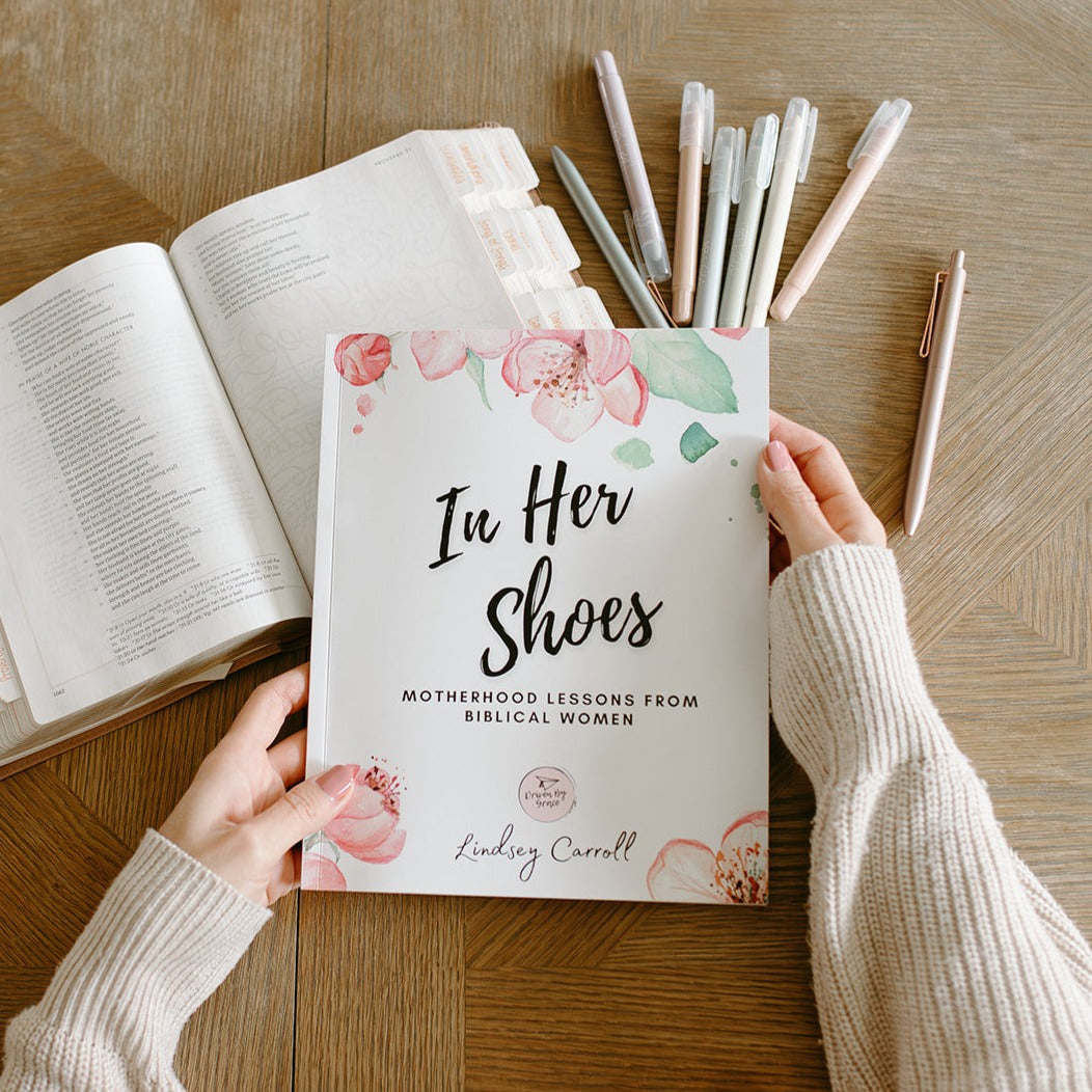 In Her Shoes: Motherhood Lessons From Biblical Women (Group License)